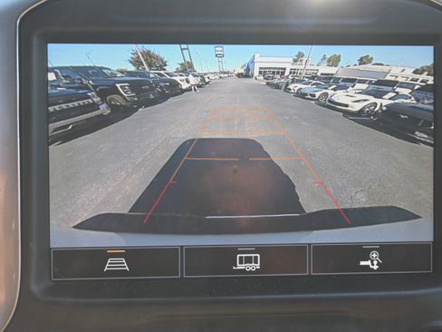 Used 2021 Chevrolet Silverado 3500 LT w/ Convenience Package image 25