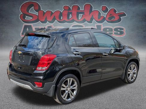 Used 2019 Chevrolet Trax LT w/ Driver Confidence Package image 6