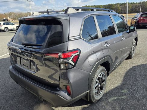 New 2026 Subaru Forester Premium w/ Base/Premium Package image 5