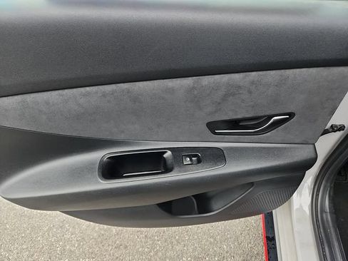 Used 2023 Hyundai Elantra N FWD image 27