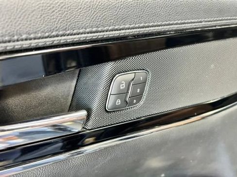 Used 2023 Lincoln Nautilus Reserve AWD/4WD image 29