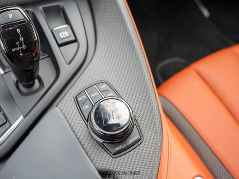 Used 2019 BMW i8 Coupe AWD/4WD image 61