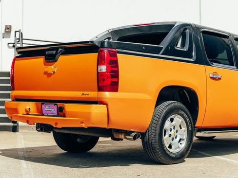 Used 2007 Chevrolet Avalanche LT RWD image 40