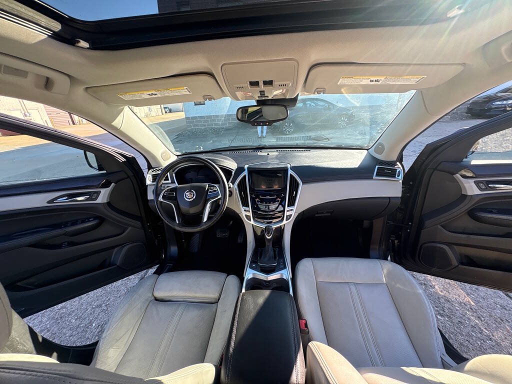Used 2014 Cadillac SRX Luxury w/ Driver Awareness Package FWD image 13