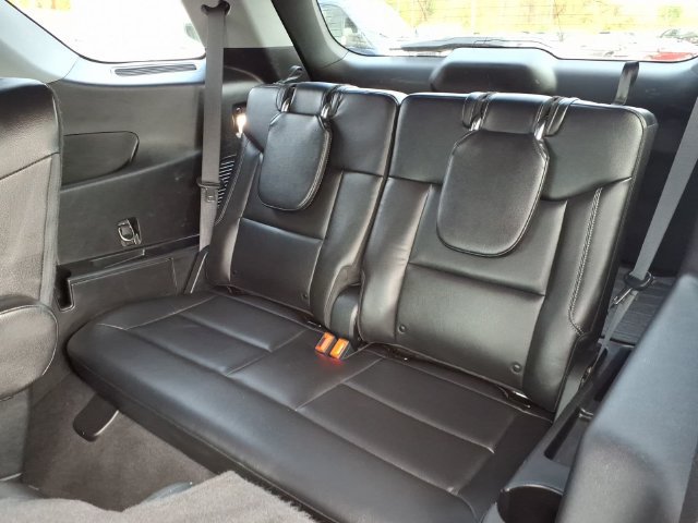 Certified 2020 Ford Explorer XLT w/ Equipment Group 202A AWD/4WD image 9