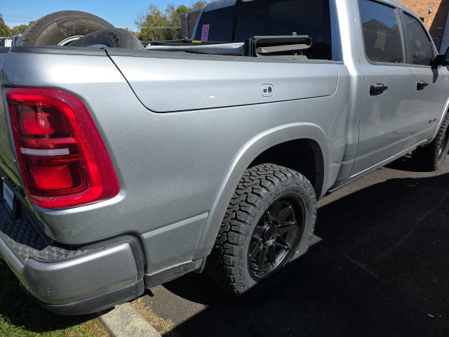 Used 2025 RAM 1500 Limited AWD/4WD image 7