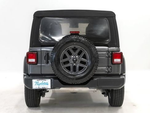 Used 2024 Jeep Wrangler Unlimited Sport AWD/4WD image 27
