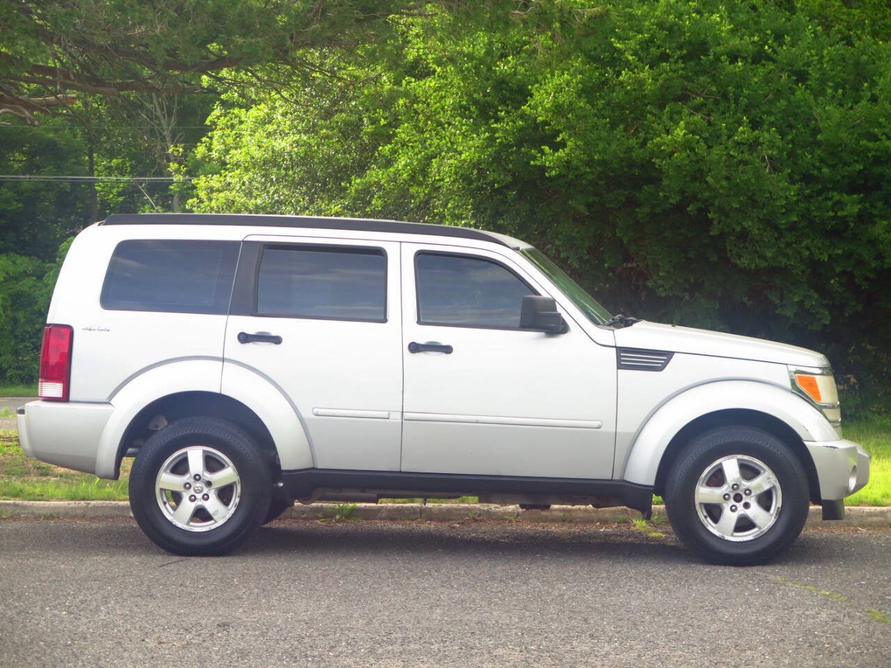 Used 2009 Dodge Nitro SE AWD/4WD image 5