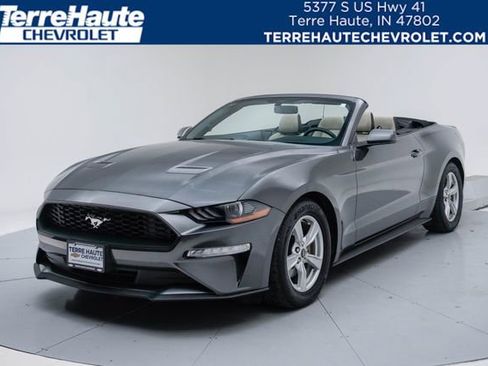 Used 2020 Ford Mustang Convertible RWD image 1