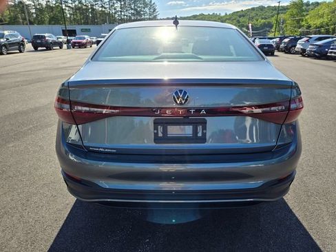 Used 2025 Volkswagen Jetta S FWD image 8