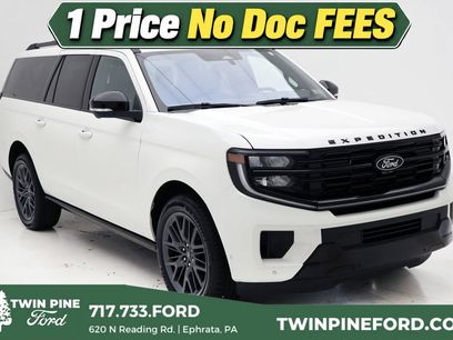 Used 2025 Ford Expedition Max Platinum w/ Stealth Performance Package
