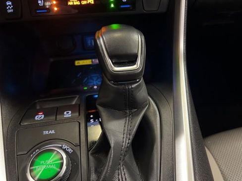 Used 2024 Toyota RAV4 Limited w/ Advanced Technology Package image 34