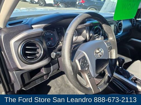 Used 2016 Toyota Tacoma SR5 image 11