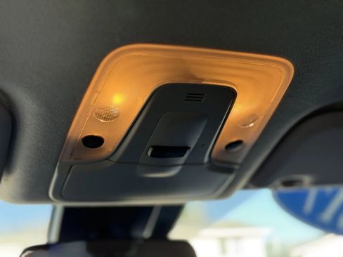 Used 2017 Toyota Prius Two w/ Carpet Mat Package image 30