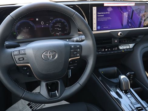 New 2026 Toyota Crown XLE image 15