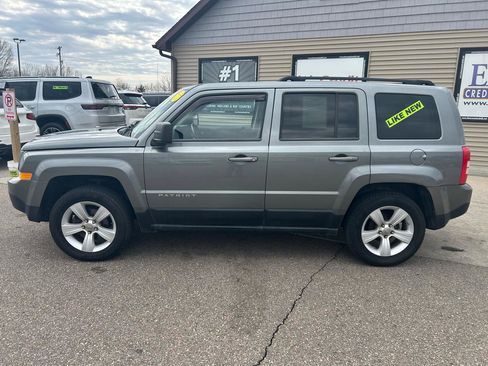 Used 2012 Jeep Patriot Sport AWD/4WD image 8