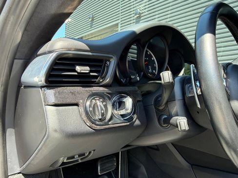 Certified 2017 Porsche 911 4 Coupe AWD/4WD image 23