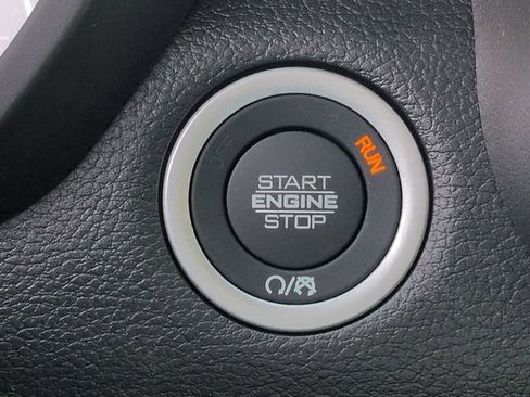 New 2026 RAM 1500 Express AWD/4WD image 30