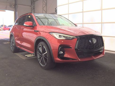 Used 2023 INFINITI QX50 Sport FWD image 3