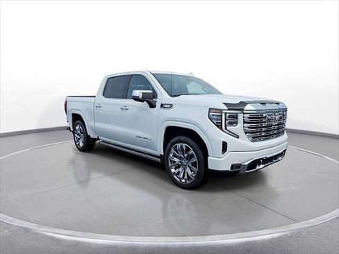 Used 2024 GMC Sierra 1500 Denali w/ Denali Reserve Package image 2