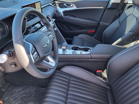 New 2026 Genesis G70 2.5T Prestige image 9