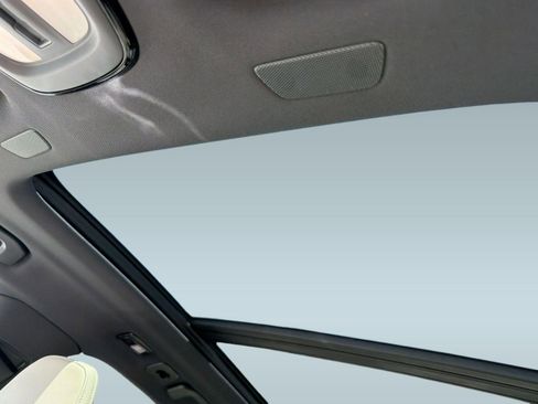 New 2026 Volvo XC60 B5 Plus w/ Climate Package image 15