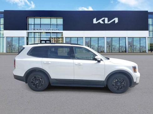 Certified 2024 Kia Telluride SX Prestige X-Pro AWD/4WD image 3