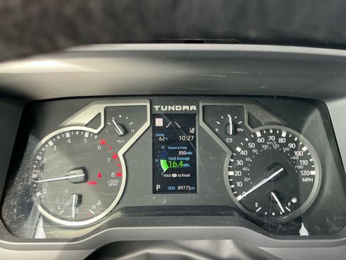 Used 2022 Toyota Tundra Limited w/ Power Package AWD/4WD image 15