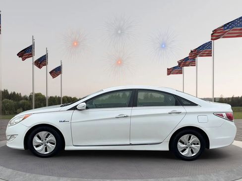 Used 2013 Hyundai Sonata Hybrid FWD image 4