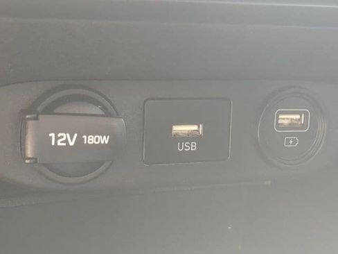 Used 2022 Hyundai Elantra SEL w/ Cargo Package FWD image 19