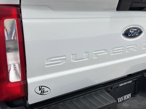 Used 2023 Ford F250 XL AWD/4WD image 32