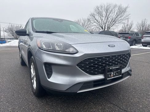 Used 2022 Ford Escape SE w/ Convenience Package image 2