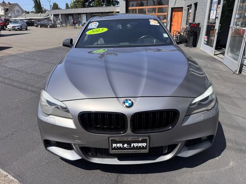 Used 2013 BMW 535i Sedan RWD image 2