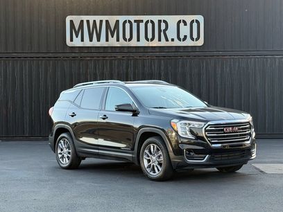 Used 2024 GMC Terrain SLT