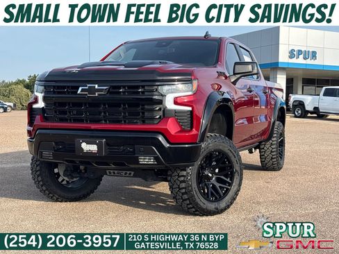 Used 2024 Chevrolet Silverado 1500 LT Trail Boss w/ Convenience Package II AWD/4WD image 1