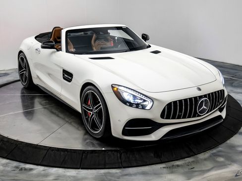 Used 2018 Mercedes-Benz AMG GT C image 33