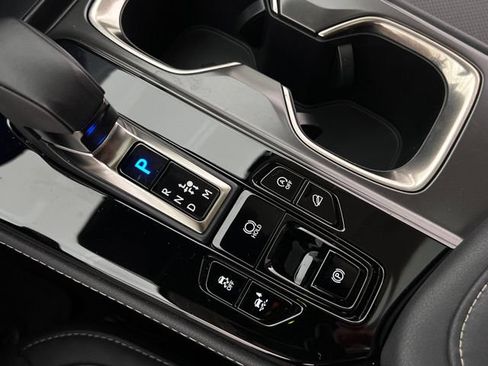 Certified 2025 Lexus NX 350 AWD w/ Accessory Package (2T) image 23