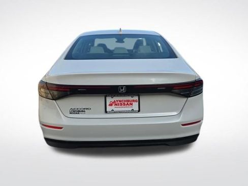 Used 2024 Honda Accord EX image 4