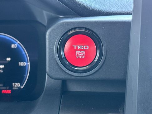 Certified 2026 Toyota Tacoma TRD Sport AWD/4WD image 21