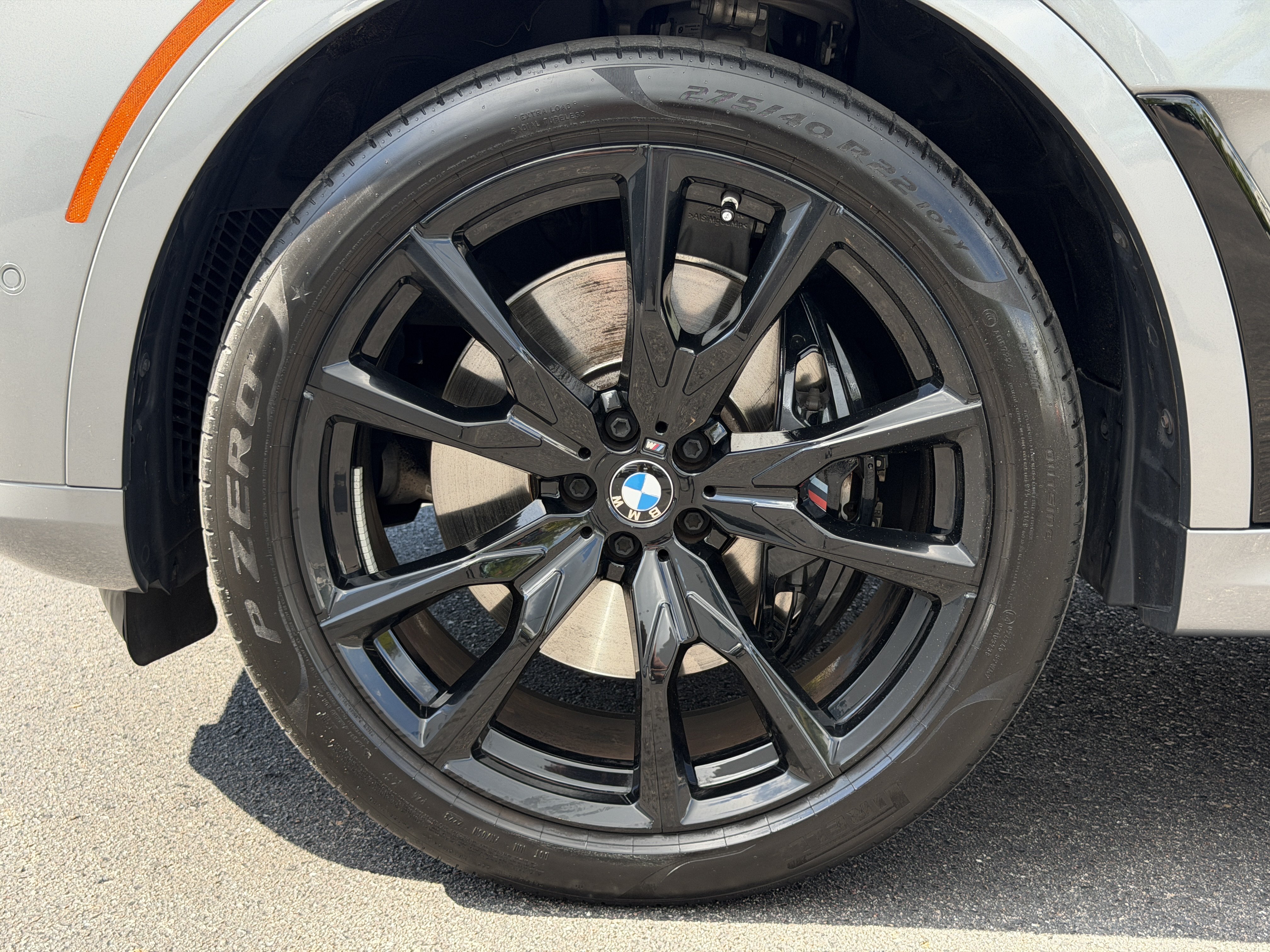 Used 2024 BMW X7 xDrive40i w/ Executive Package AWD/4WD image 34