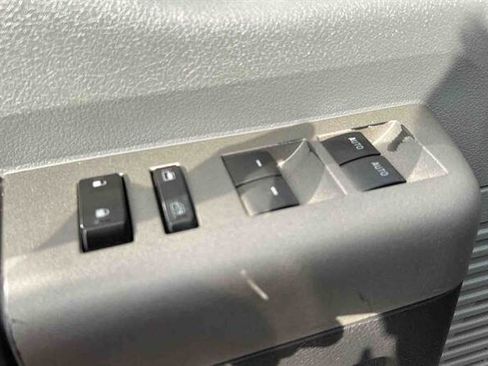 Used 2016 Ford F250 XLT w/ XLT Value Package image 19