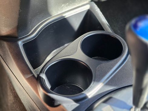 Used 2016 Toyota Prius C One image 35