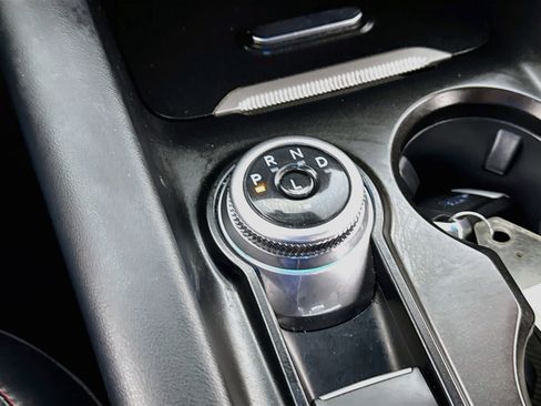 Used 2025 Ford Explorer ST-Line w/ ST-Line Street Pack AWD/4WD image 19