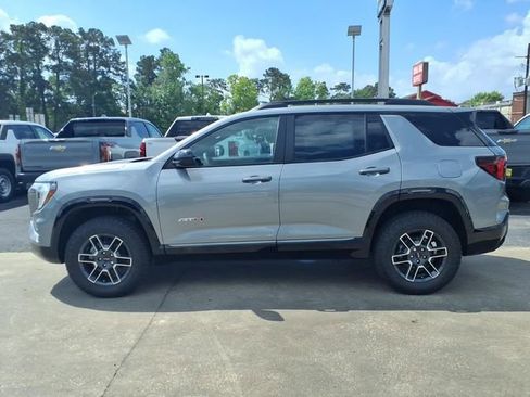 New 2026 GMC Terrain AT4 AWD/4WD image 8