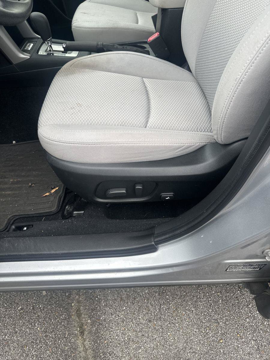 Used 2018 Subaru Forester 2.5i Premium AWD/4WD image 11