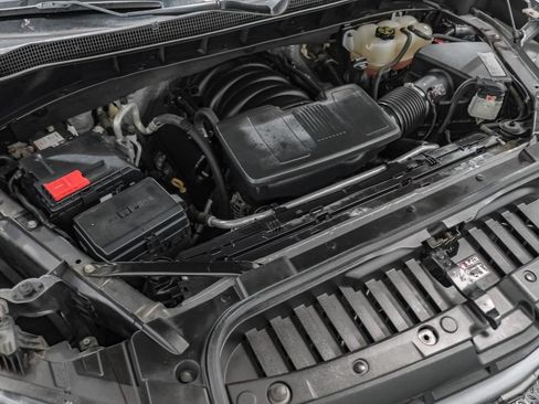 Used 2019 Chevrolet Silverado 1500 RST AWD/4WD image 56