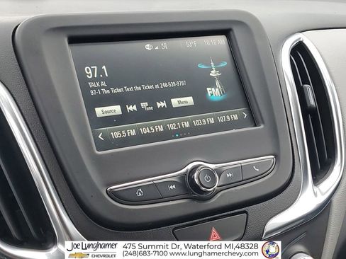 Certified 2018 Chevrolet Equinox LS FWD image 14