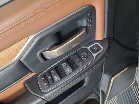 Used 2022 RAM 3500 Limited image 18