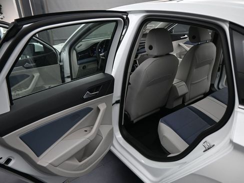 New 2026 Volkswagen Jetta SE image 36