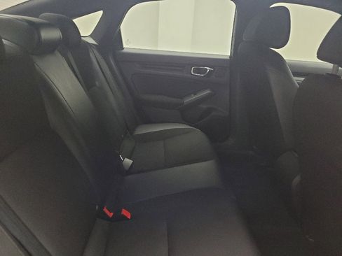 Used 2022 Honda Civic Sport image 18